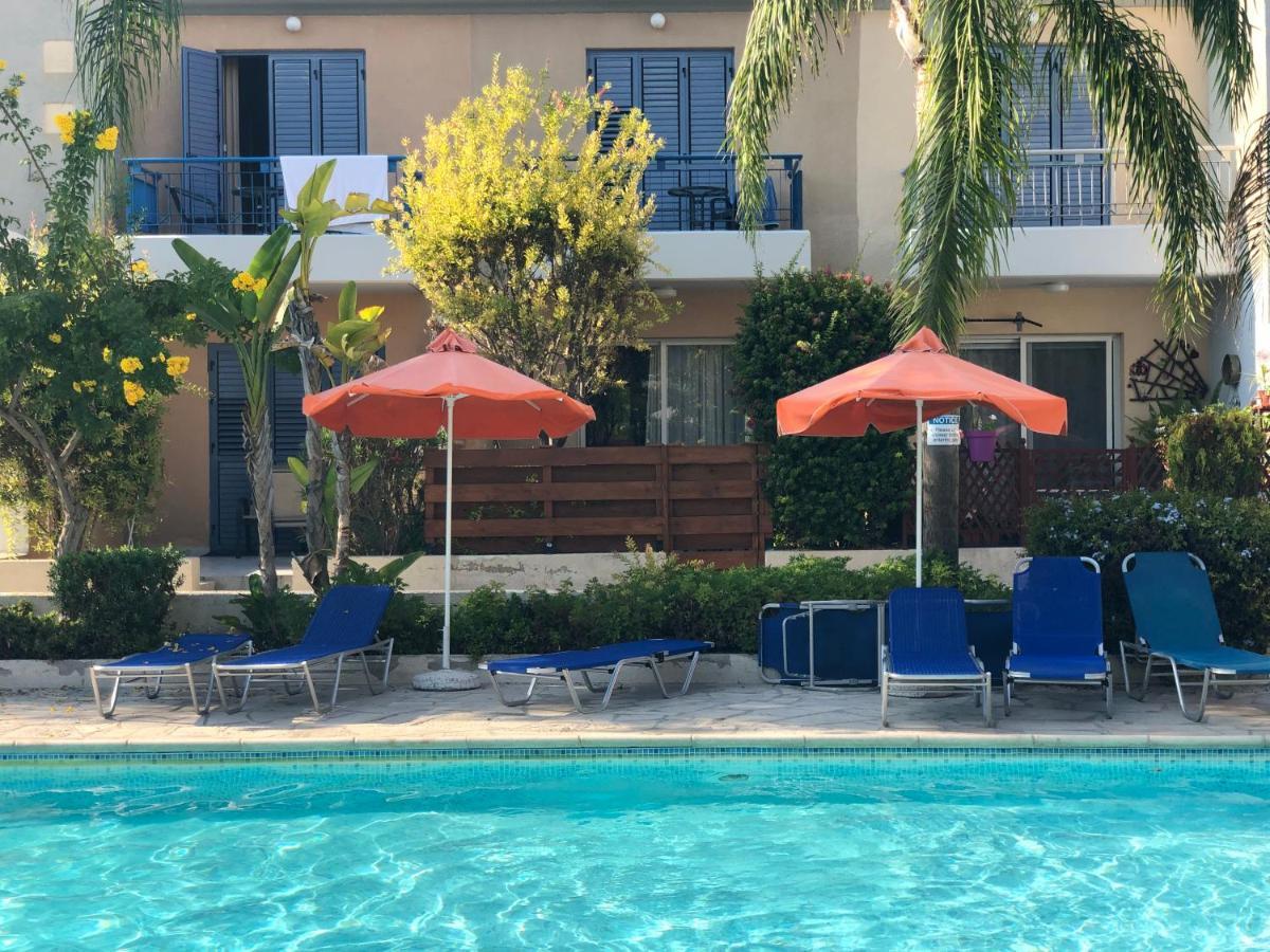 Exceptional Townhouse Villa Paphos Buitenkant foto