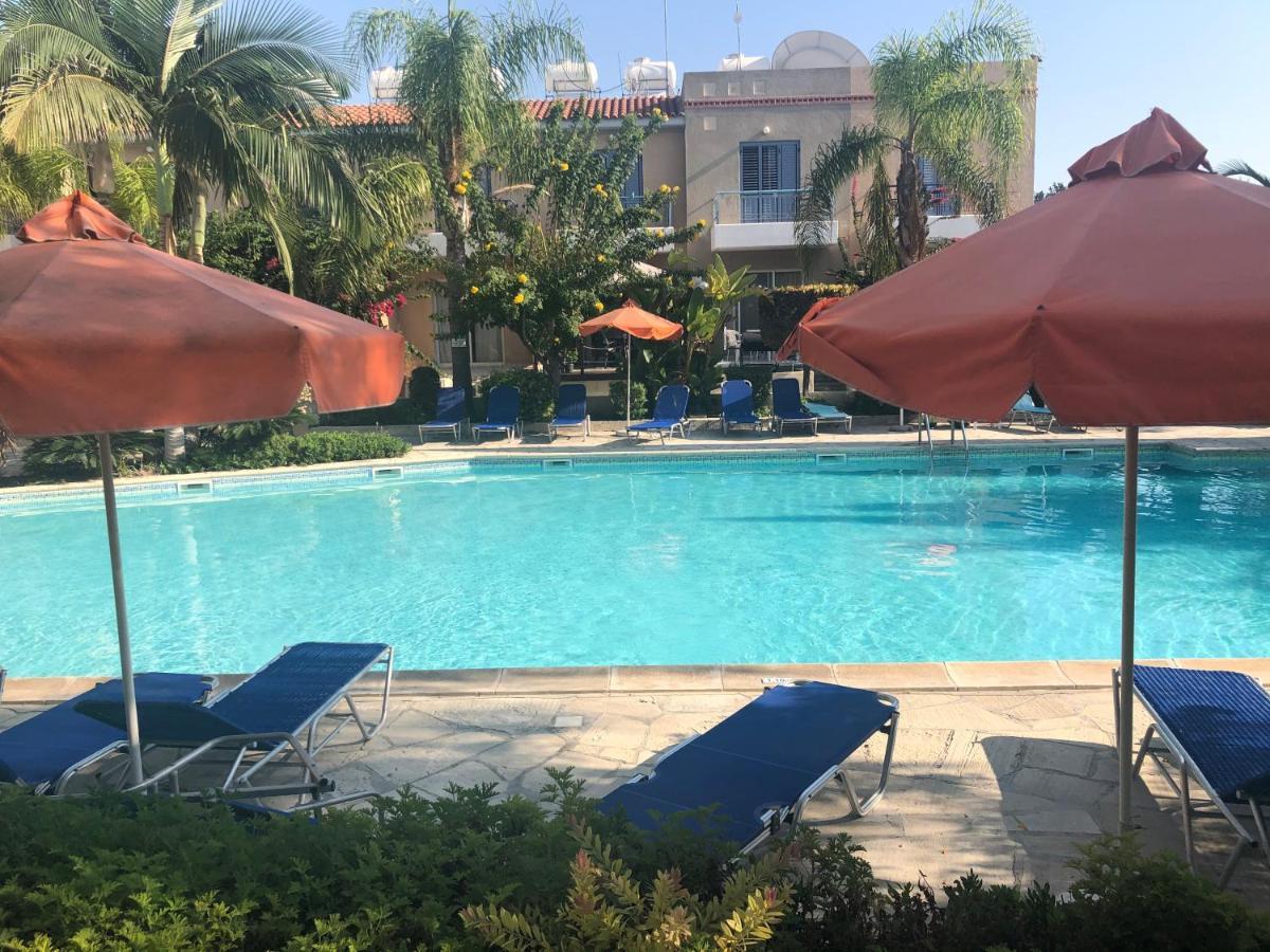 Exceptional Townhouse Villa Paphos Buitenkant foto