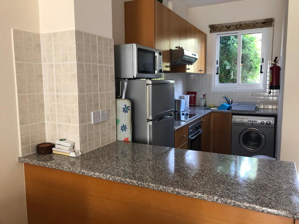Exceptional Townhouse Villa Paphos Buitenkant foto